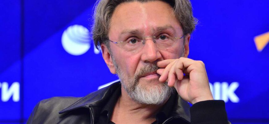 Сергей Шнуров