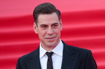 Дмитрий Дюжев