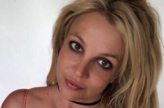 Бритни Спирс