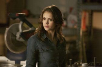 Нина Добрев