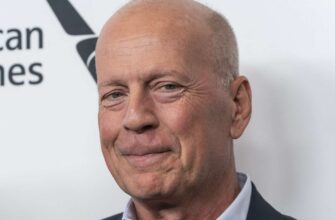 Брюс Уиллис