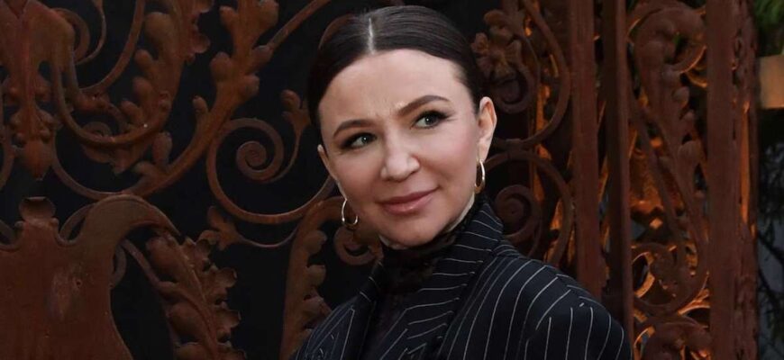 Елена Блиновская