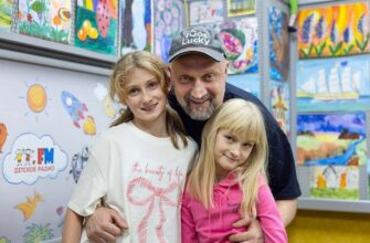 Гоша Куценко вместе со своими дочками