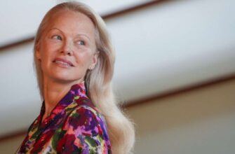 Памела Андерсон