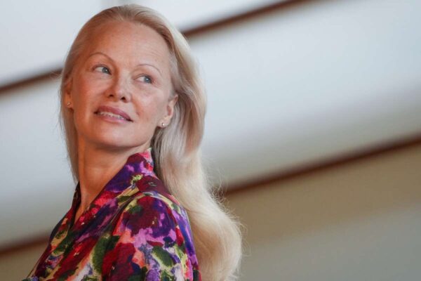 Памела Андерсон