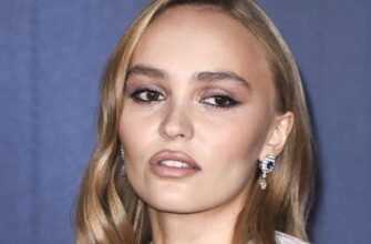 Лили-Роуз Депп