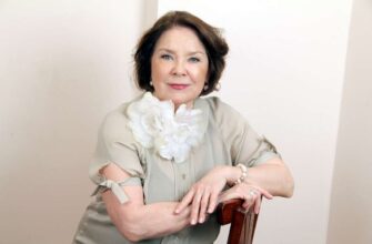 Лариса Голубкина