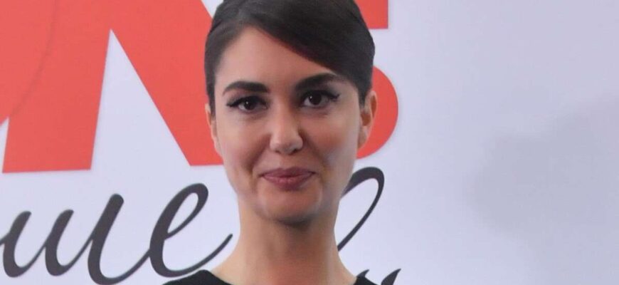 Агата Муцениеце