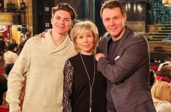 Евгения Шишкова и Вадим Наумов с сыном Максимом