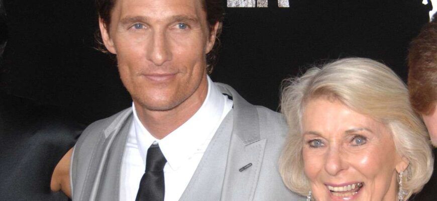 Мэттью МакКонахи с мамой