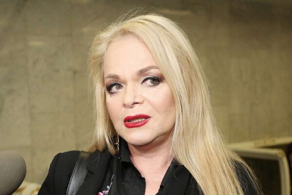 Анна Снаткина показала подросшую дочь от Виктора Васильева