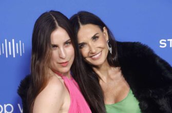 Деми Мур и Скаут