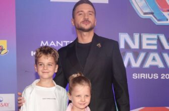 Сергей Лазарев с детьми