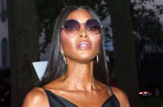 Наоми Кэмпбелл