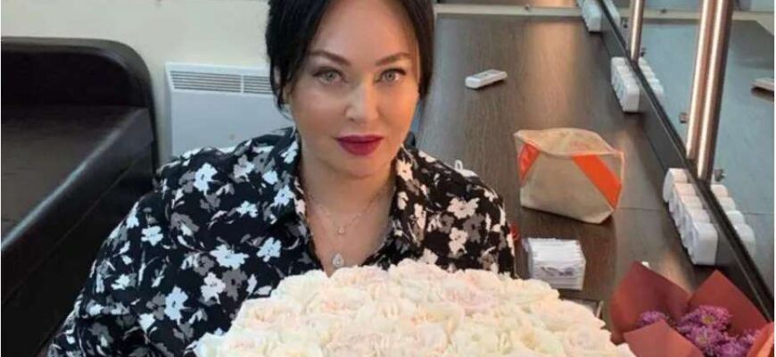 ЛАРИСА ГУЗЕЕВА