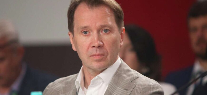 Евгений Миронов