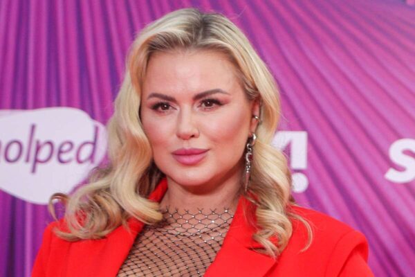 Анна Семенович