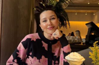 Анна Заворотнюк показала личико сына в профиль