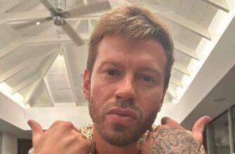 ФЕДОР СМОЛОВ