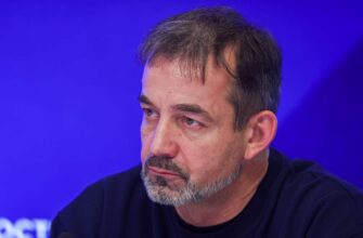 Дмитрий Певцов