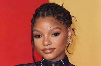 Холли Бейли