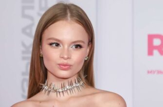 Милана Стар