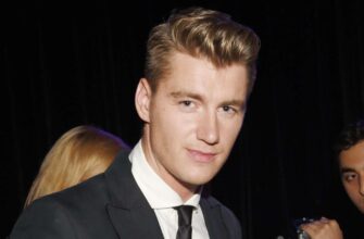АЛЕКСЕЙ ВОРОБЬЕВ