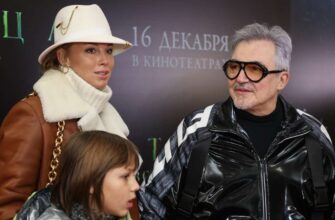 Полина и Дмитрий Дибровы с сыном