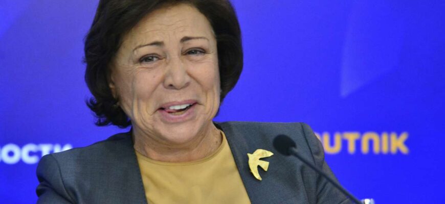 ИРИНА РОДНИНА